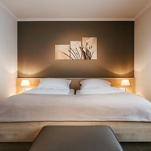 Economy Kamer